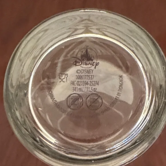 Disneyland Glass Set with Gold Accents – set of five - Picture 2 of 9